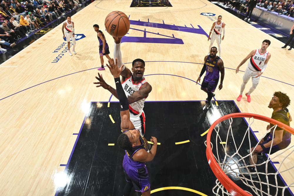 冰球有了些 冰球有了些