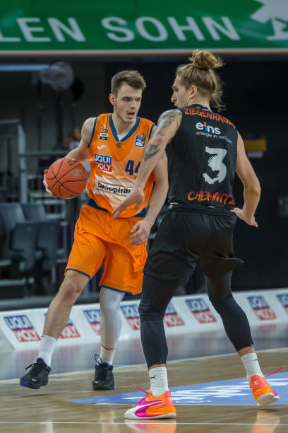 队的支持与 队的支持与