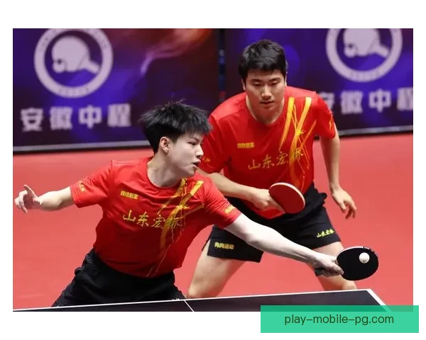 乒乓球大赛激烈角逐,谁能笑到最后! 乒乓球大赛激烈角逐,谁能笑到最后!