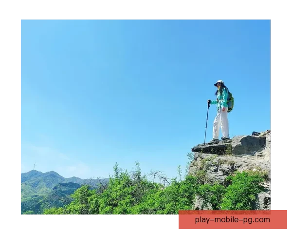 征服高峰:登山技巧视频教学 征服高峰:登山技巧视频教学